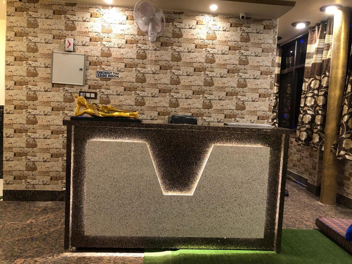 Hotel Famous Haridwār Eksteriør billede